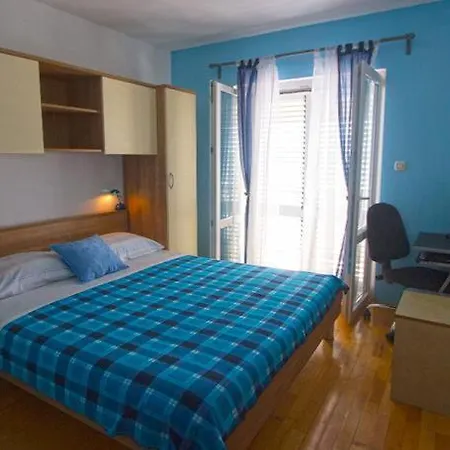 Apartment Domagoj *